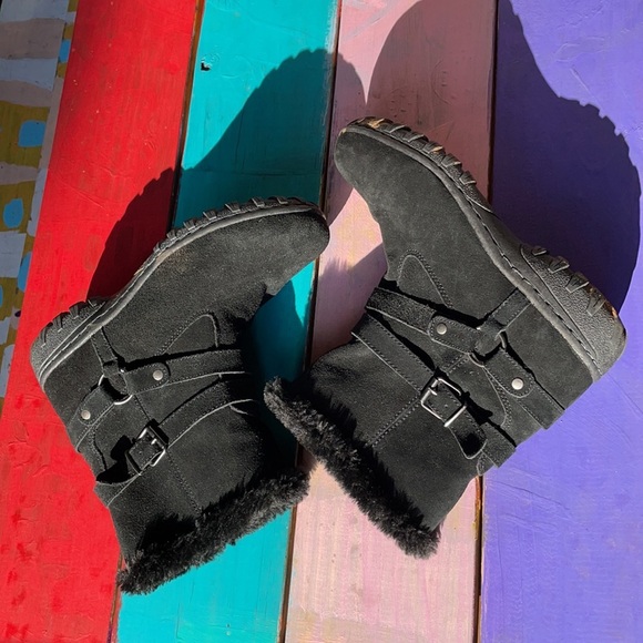 Khombu Black Leather Kelly Snow Boots - Picture 6 of 6